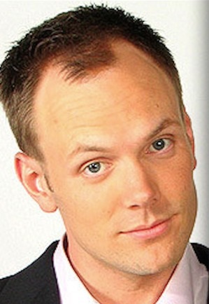 joel McHale łysy